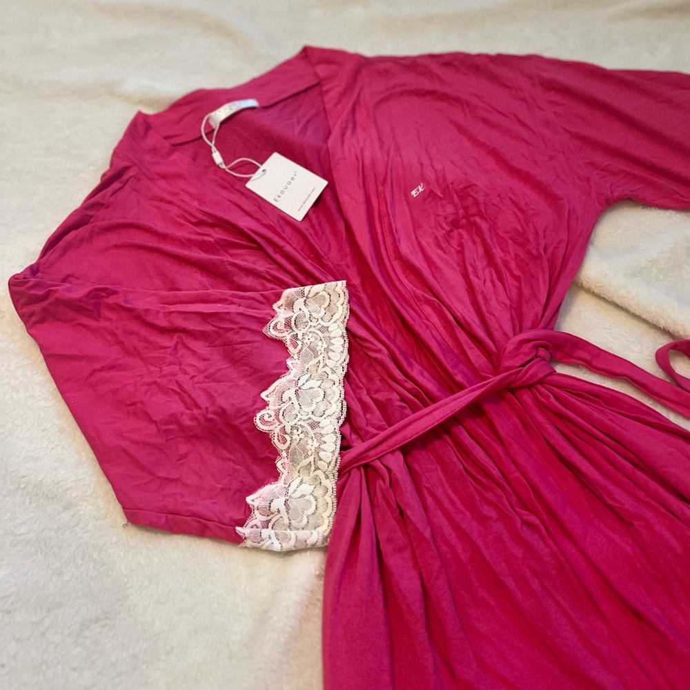 Ekouder waist belted robe